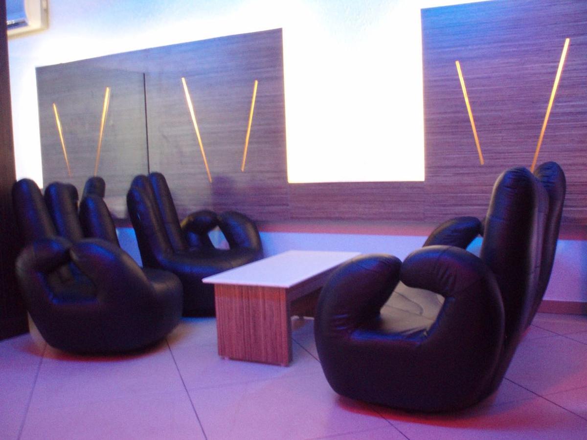 Oyo Flagship 40509 Hotel Mps Residential Tower Tiruppur Eksteriør bilde