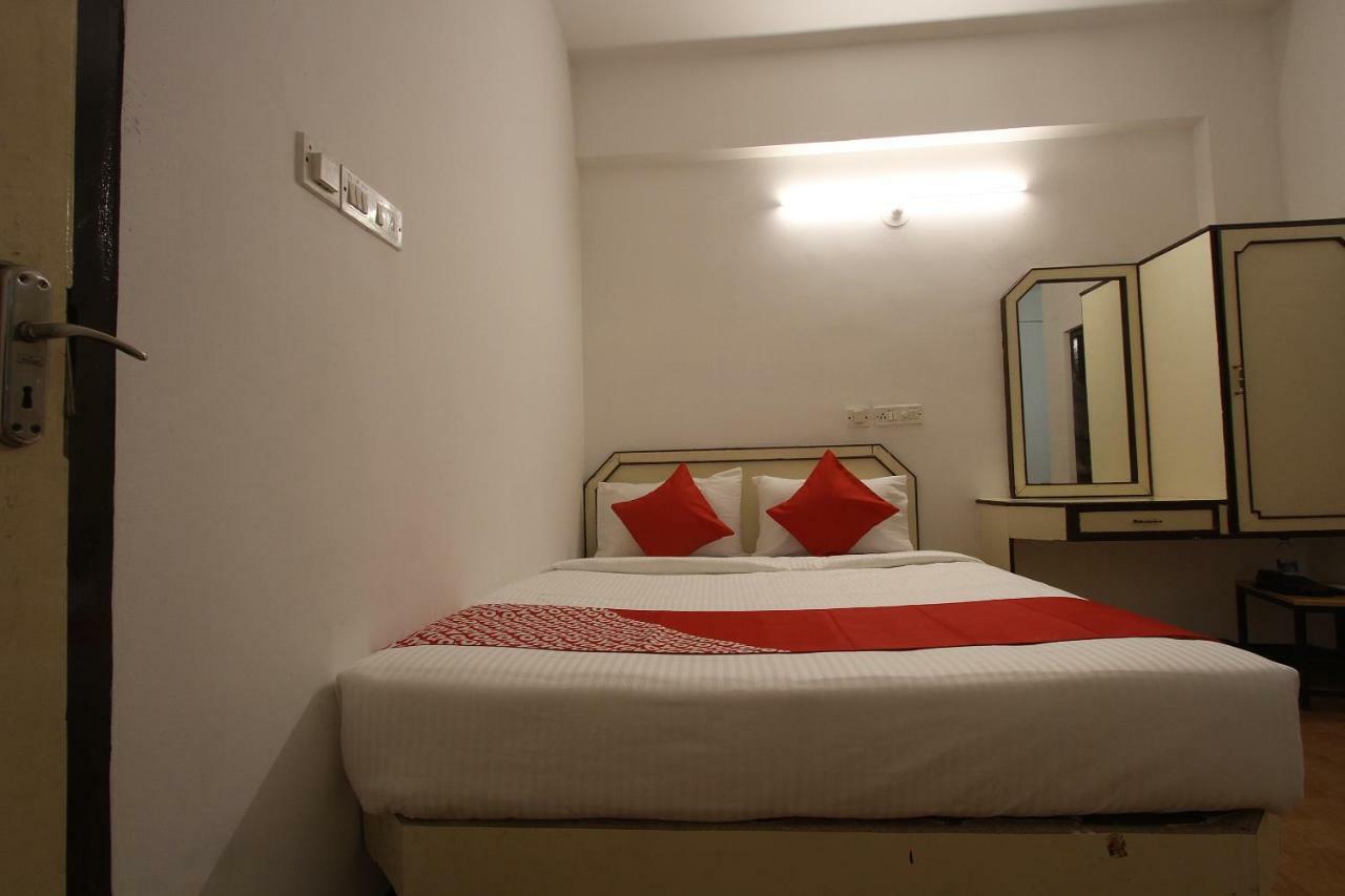 Oyo Flagship 40509 Hotel Mps Residential Tower Tiruppur Eksteriør bilde