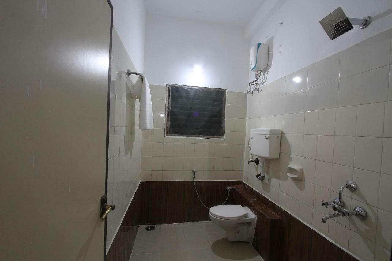 Oyo Flagship 40509 Hotel Mps Residential Tower Tiruppur Eksteriør bilde